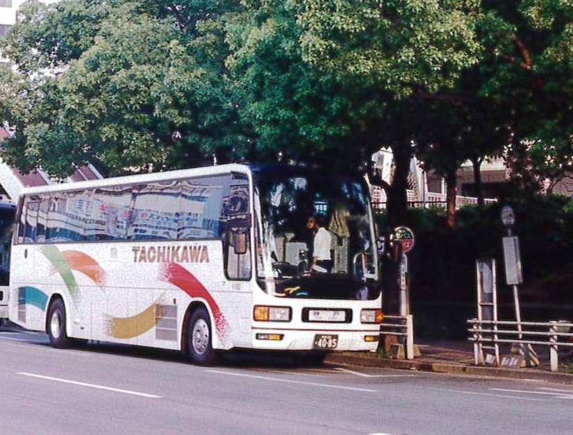 往時は平日でも2台運行する盛況ぶりだった 立川バス唯一の夜行便 【高速バスアーカイブ15弾】