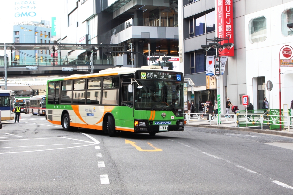 都営バスの渋66系統（渋谷駅前）