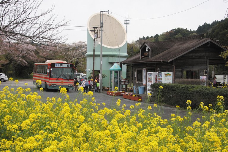 千葉県の中央部から南東部にかけて都市型路線とローカル路線を展開する小湊鐵道