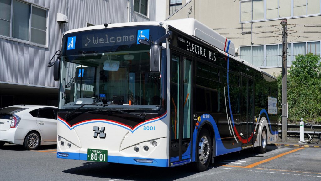 阪急バスが電気バスを一般路線に投入開始！