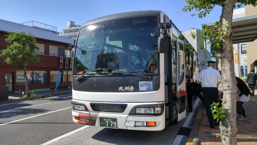 まもなく開業の西九州新幹線!!　高速バスが生き残る道はあるのか