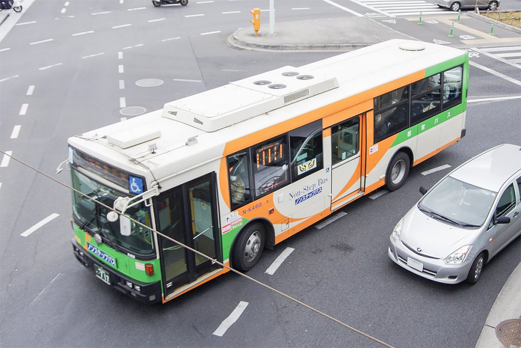 1982年以降、アイボリーと緑を組み合わせた車体カラーが基本の都営バス
