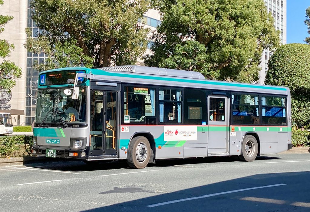 遠鉄バスのいすゞエルガ QDG-LV290N1