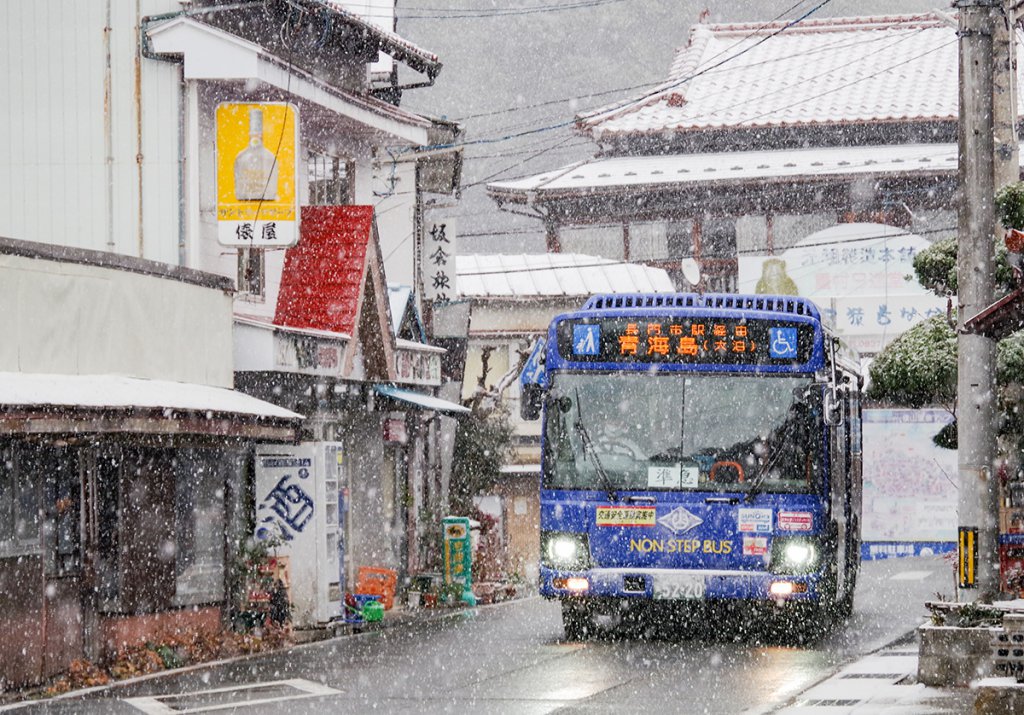 積雪が予報された日、時間通りにバスがやってきた