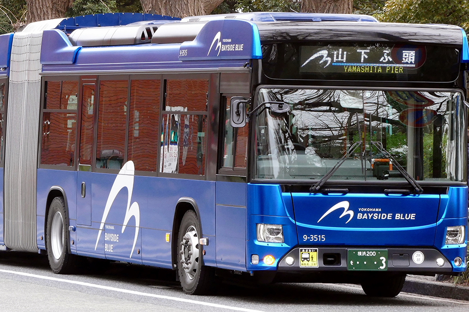 日本初の連節バスはつくば万博だが実質的な一般路線運行は1998年の京成バスだった話