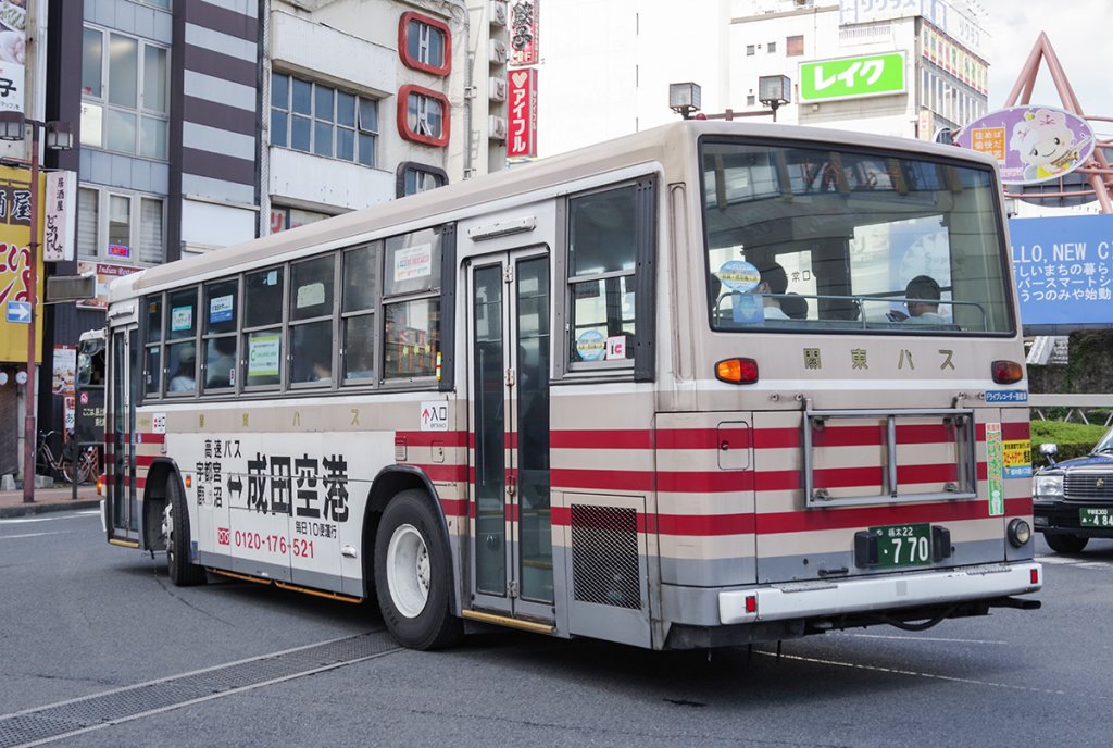LRT開業の一方で……宇都宮は現役レトロバス“乗りバス”だぜ!!