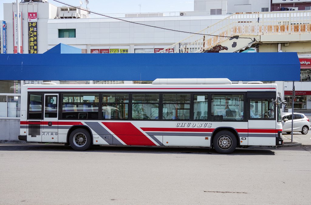 北海道中央バスのホイールベース6m・全長11.13m車
