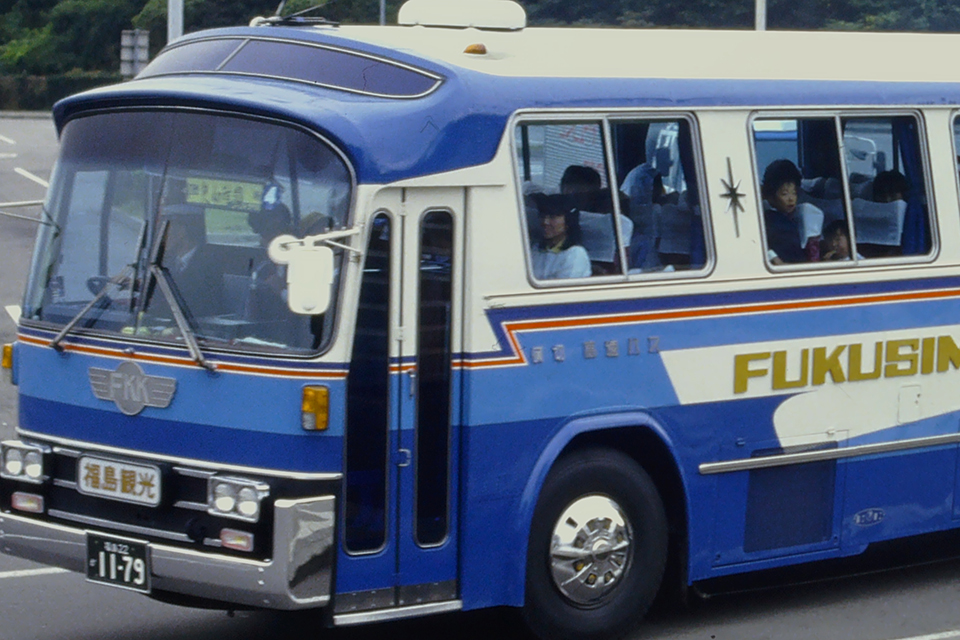 1970〜80年代のバス改革期にタイムトリップ!!　それはセミデッカー観光バス全盛期だった……