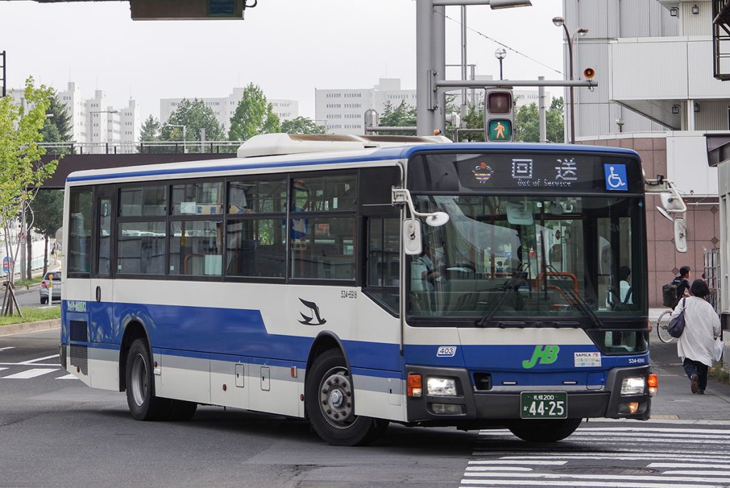 ジェイアール北海道バス　MP35（QKG-MP35FP）　ワンステップ車