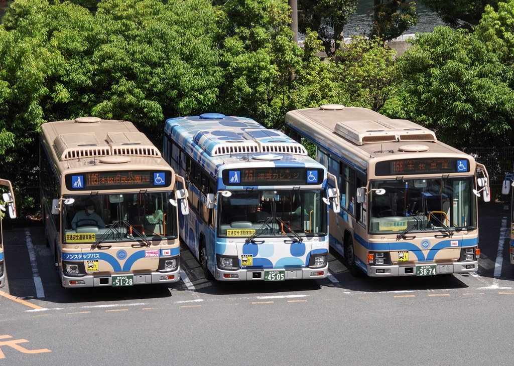 バスに書かれたナゾの数字に隠されていたヒミツが深すぎた!!　〜横浜市営バス編〜