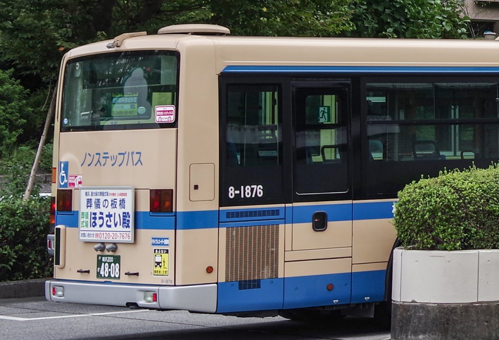 横浜市営バスに書かれた数字にはどんな意味が?