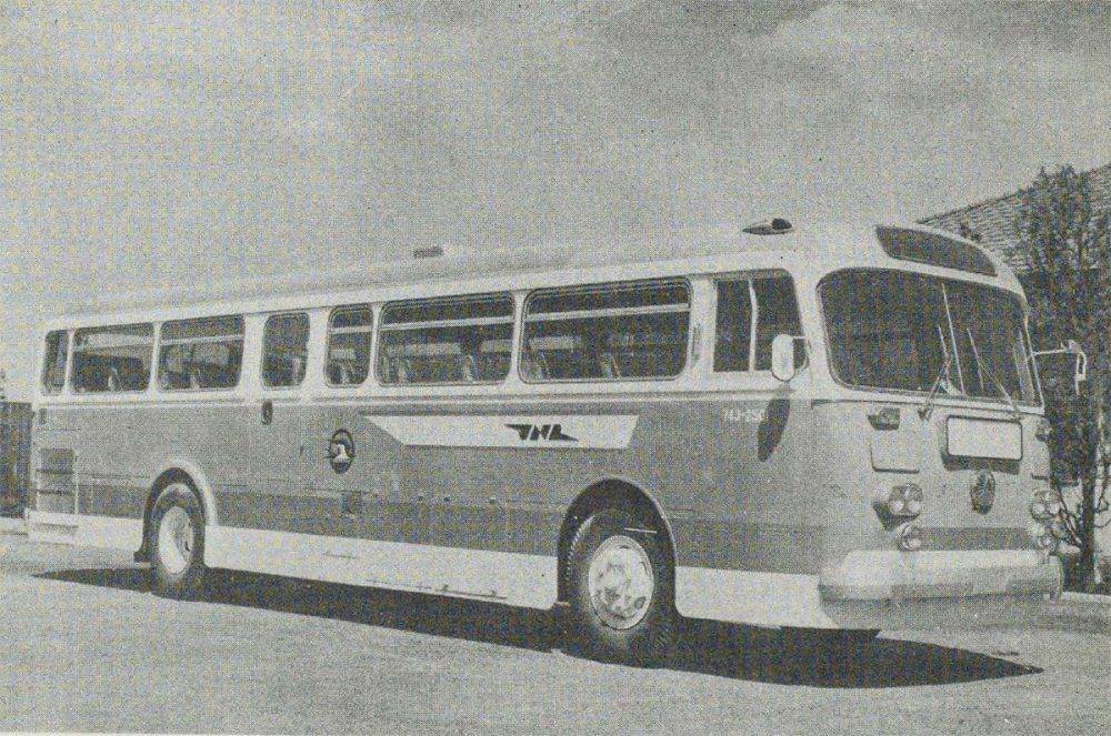 1960年代前半に作られた国鉄743形旅客自動車