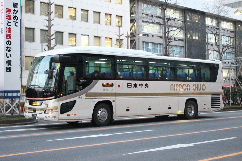 日本中央バス高速車