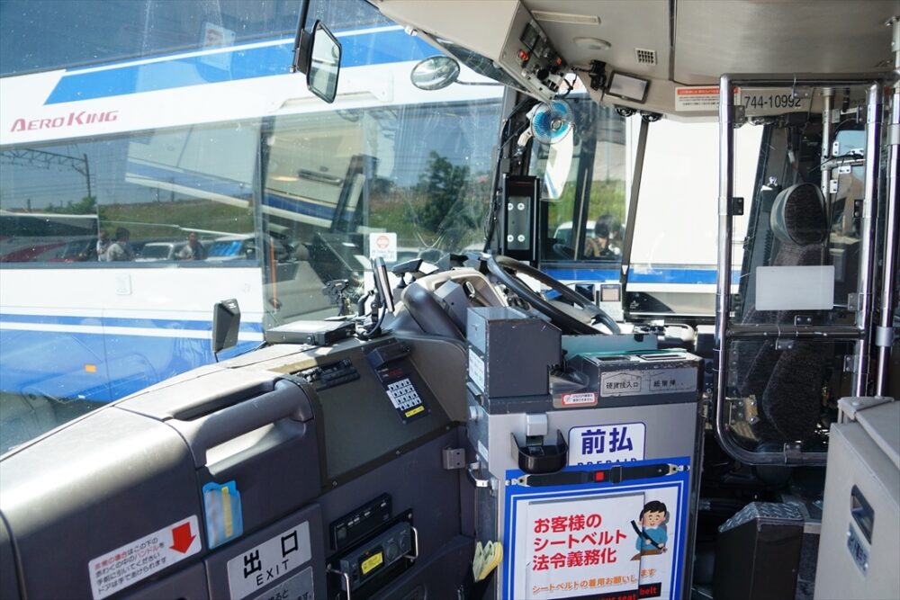 高速バス対応の多機能運賃箱