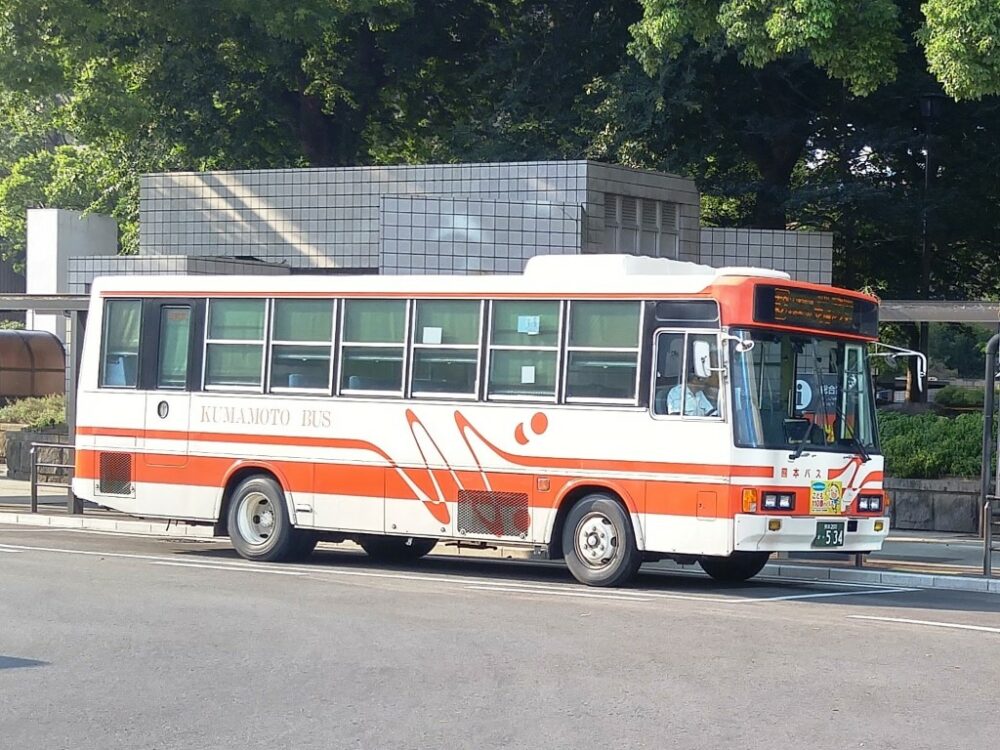 運賃箱だけではなく車両の更新も必要なので頭の痛いところ