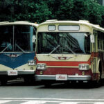 1977年に登場するやいなや超ベストセラーとなったマルチな大型車「日野RE」をカタログで見る!!