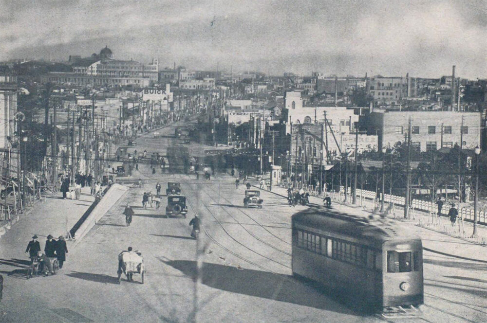 『大東京写真帖（1930）』より。戦前の神保町付近