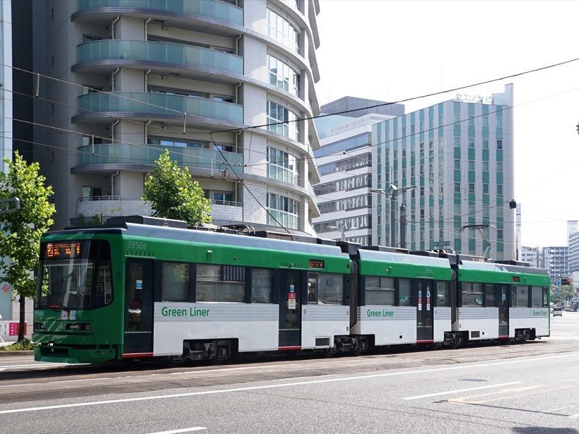 広電電車も観光にはいいのだがバスもどうぞ