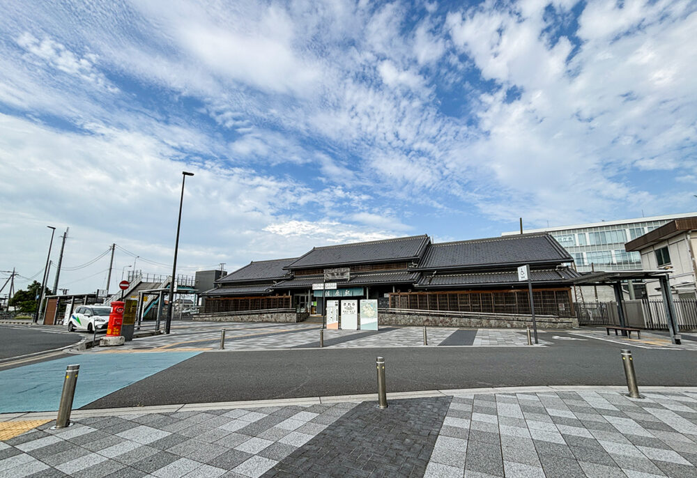 観光拠点にもなっている成田線の佐原駅