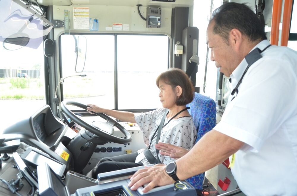 【バス運転士不足問題】普通免許で参加OKの豊橋市バス「運転体験会＆会社説明会」が手厚すぎる!!