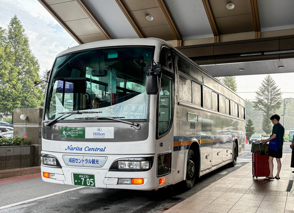 空港〜ホテルを結ぶアクセスバス