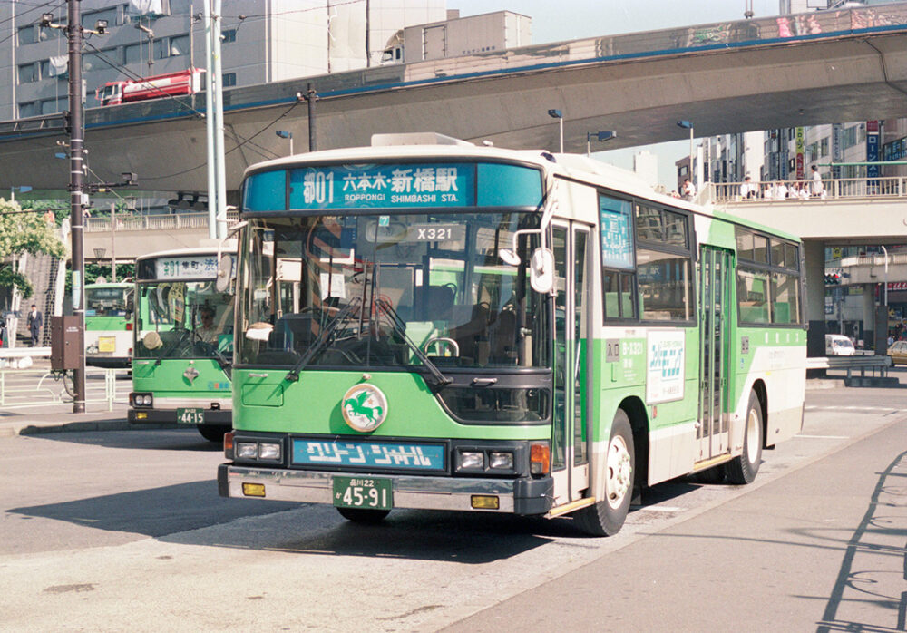 今ではすっかり当たり前……バス接近表示やバスレーンを普及させた「都市新バス」の正体とは!?