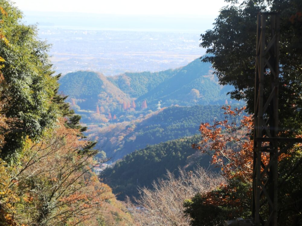 山の神社は景色が魅力