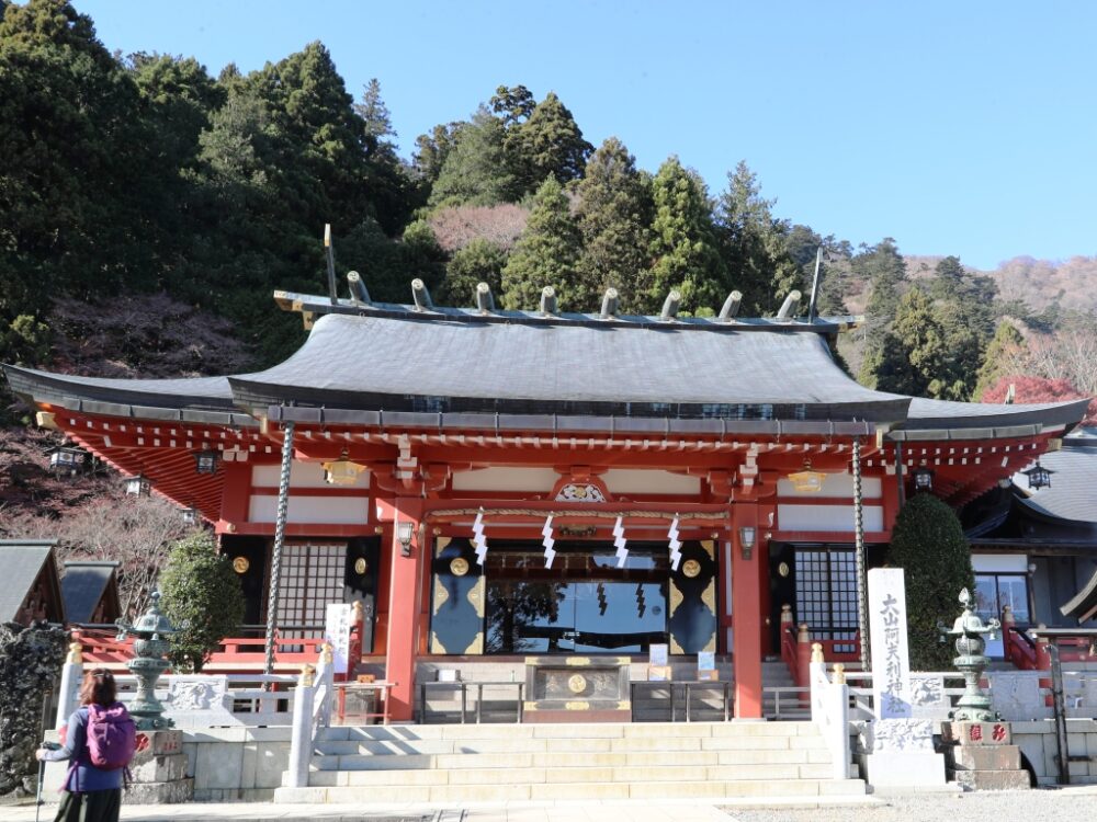 大山阿夫利神社拝殿