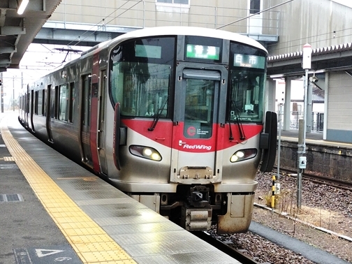 JR西日本227系電車