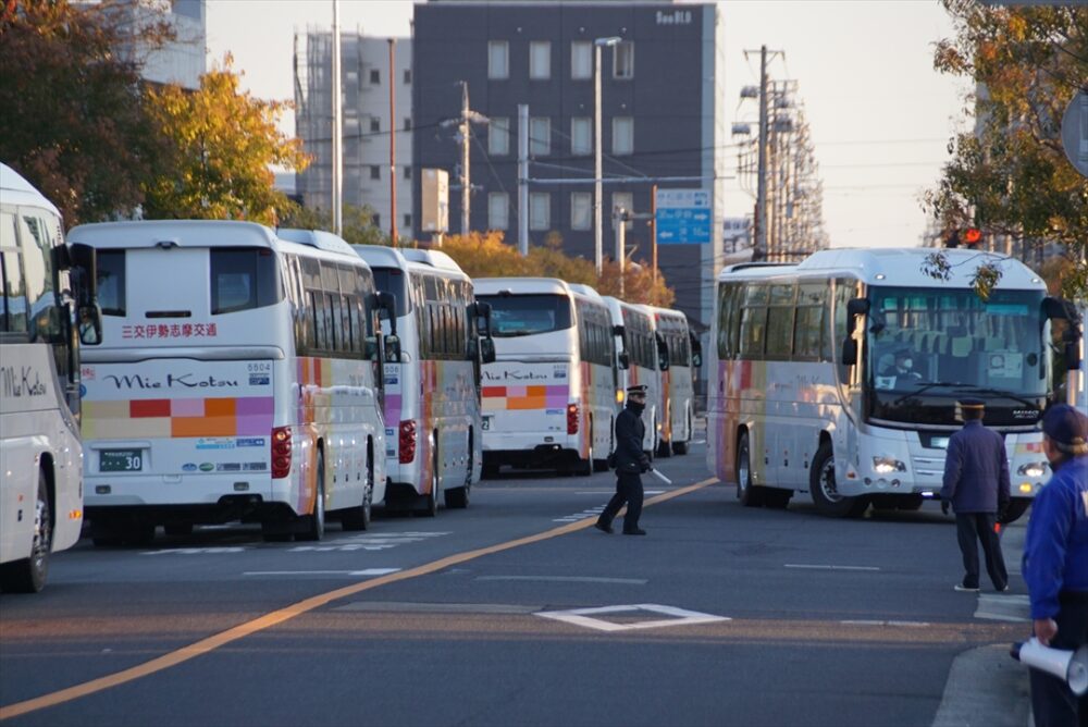 地上のオペレーション担当も相当な人数だ