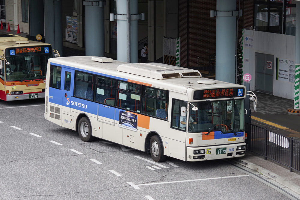 2008年式の日産＋96MC（相鉄バス・神奈川県）