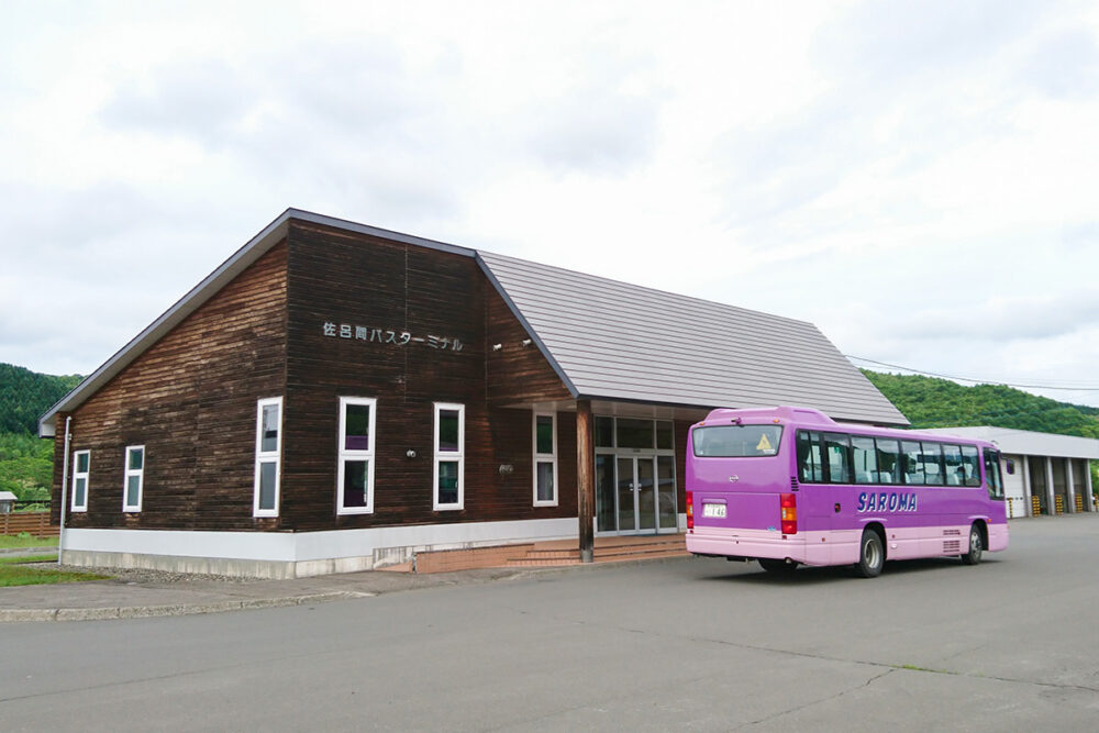 北海道・佐呂間町の町営バス。路線車でも高速車でもない車が使われている!?