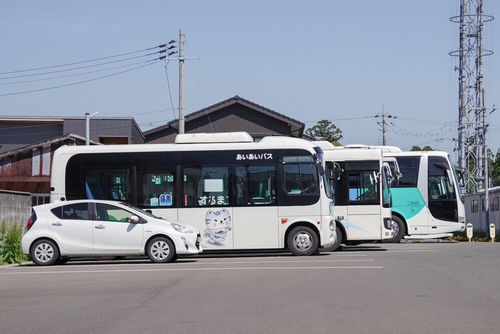 用途ごとに一目瞭然（?）なバス車両