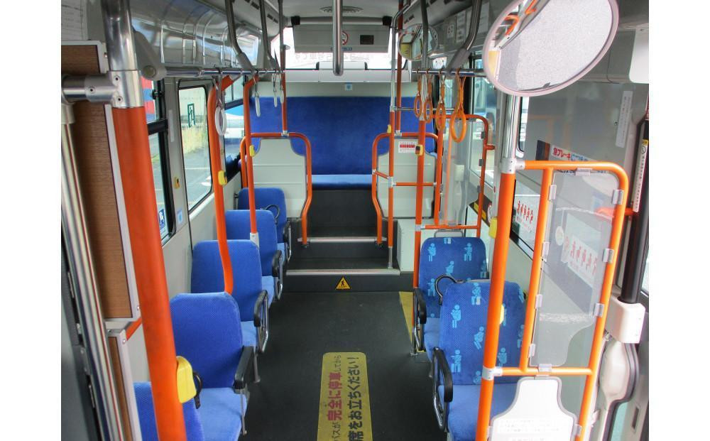 運転士は勤務ダイヤ「仕業」によりバスを運行させている