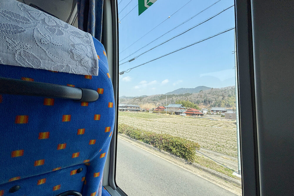 しばらく走ると景色が郊外の雰囲気になってきた