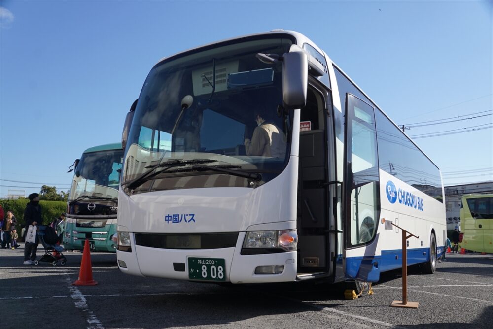 中国バスのエアロエース