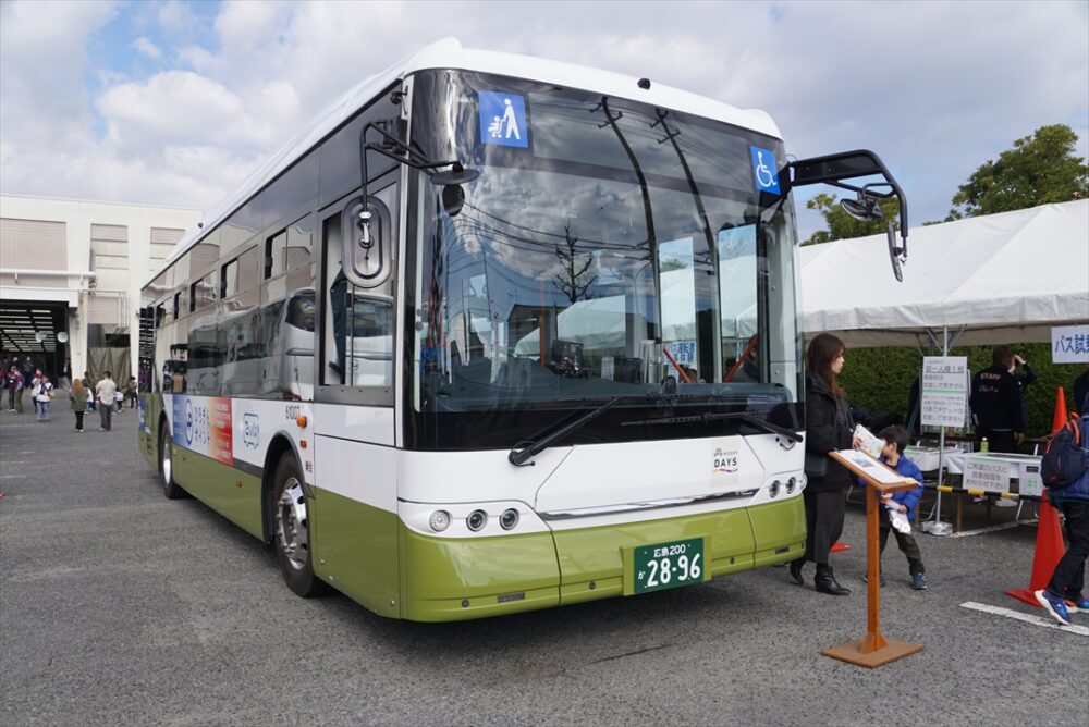 どのブースでもEV車は人気