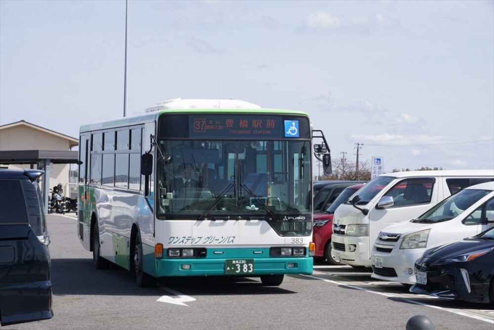 聖地巡礼派に話題沸騰!?　大人気の「道の駅とよはし」へは路線バスでも行けるんだぜってマジ？