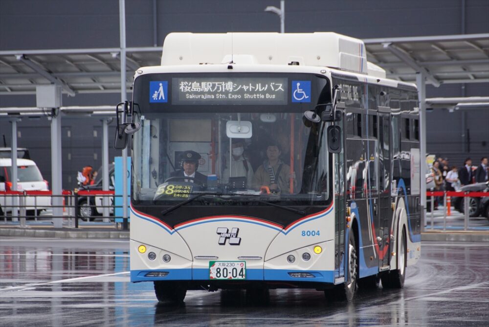 阪急バスのEV車は桜島駅行き