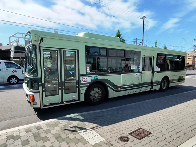 定刻で着く京都市バス