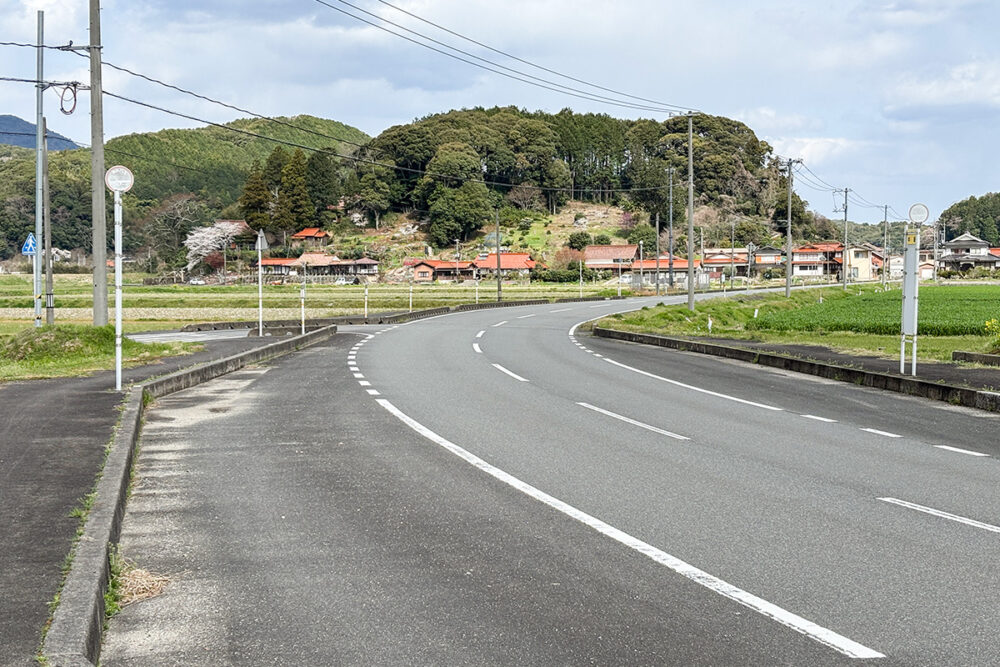 ひと山越えて隣町までコマを進める