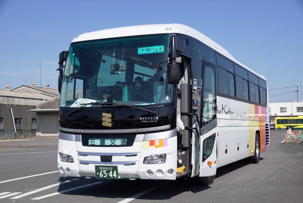 北勢バイパス開通記念のプレイベントに三重交通のハイデッカー登場!!　コイツは豪勢すぎる!!