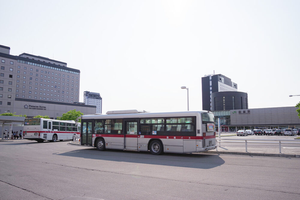 函館駅前のバスターミナル