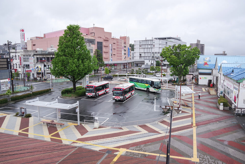 ミヤコーバスが出入りする石巻駅前バスターミナル