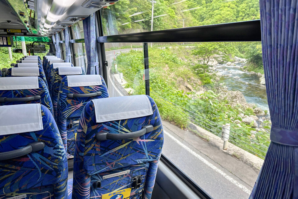 山系路線ではかなりオイシイところを走ります