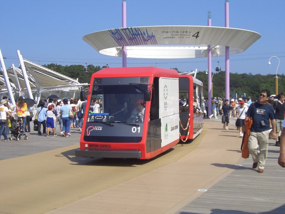 現在では2編成が錦川鉄道に譲渡され遊覧車として運行されている
