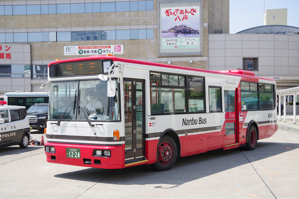 もう1台の南部バス 2005年式日産ディーゼル スペースランナーJP（2025）