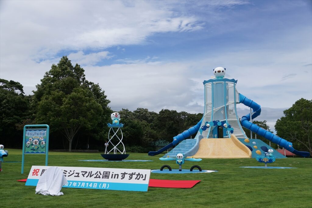式典の準備が整いつつある「現場」