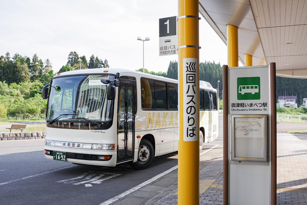 津軽線沿線の各駅前に立ち寄る