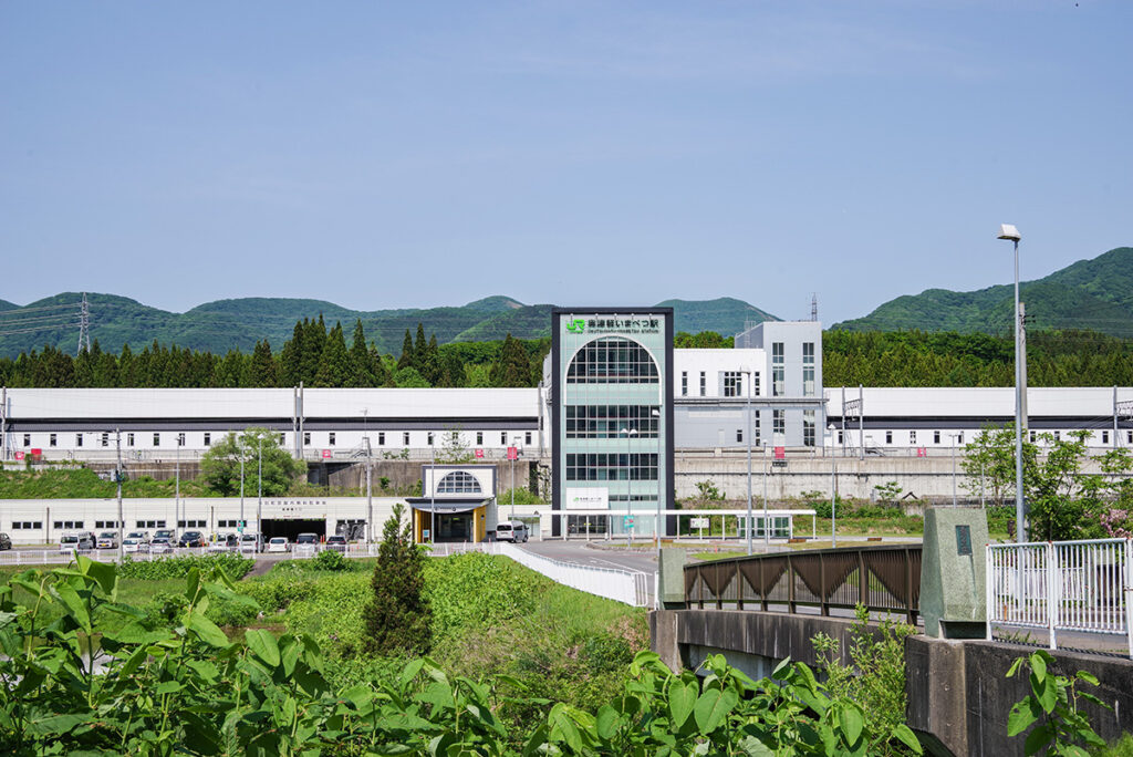 元々は津軽今別という在来線の駅があった場所に「奥津軽いまべつ駅」が作られた